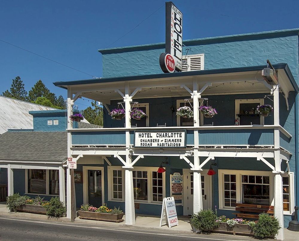 Hotel Charlotte Groveland Exterior photo